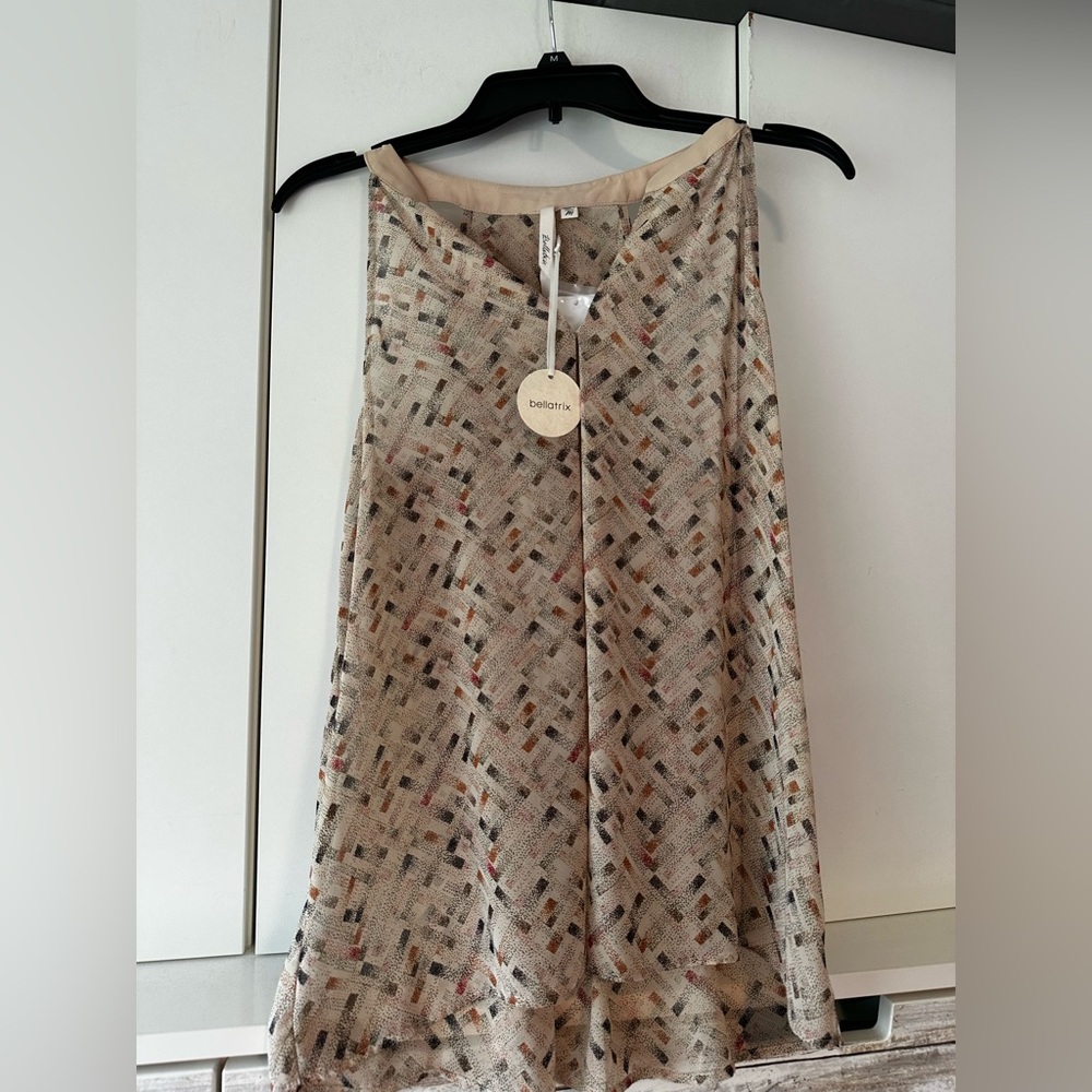 🤍🖤 Bellatrix Abstract Print Sleeveless Tank Top NWT Medium